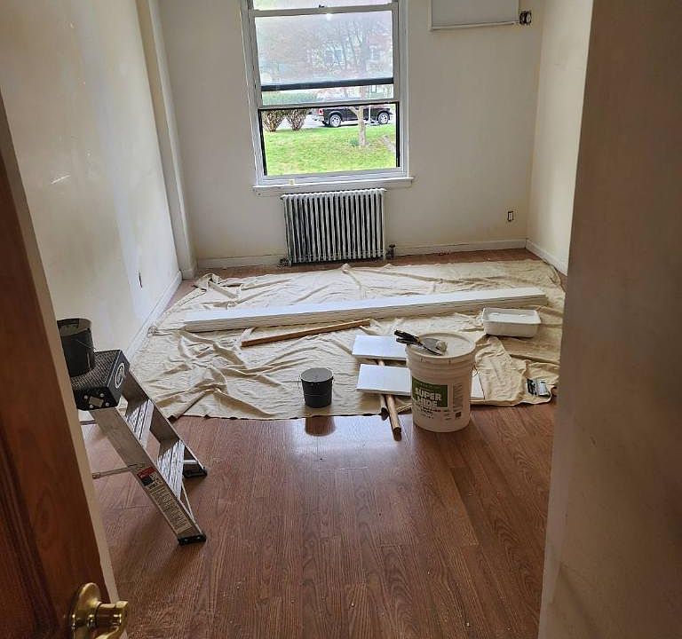 1st image of 285 S Central Ave #G1