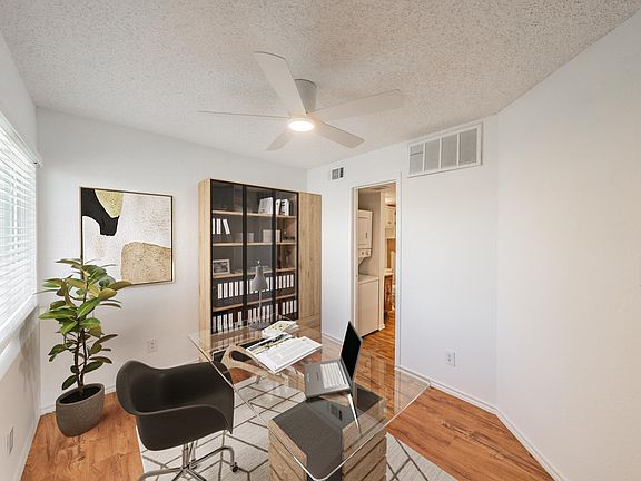 Office or Second Bedroom