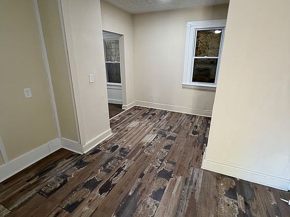 3rd image of 5208 Barkwill Ave