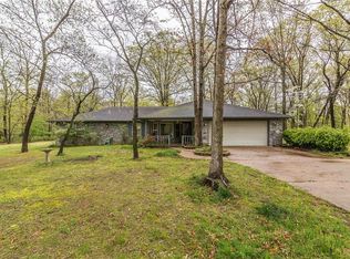 2211 Andrew Ct, Little Flock, AR 72756