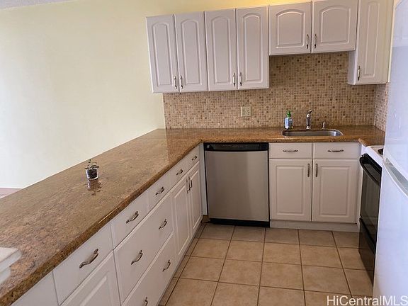 3rd image of 1255 Nuuanu Ave APT E1914