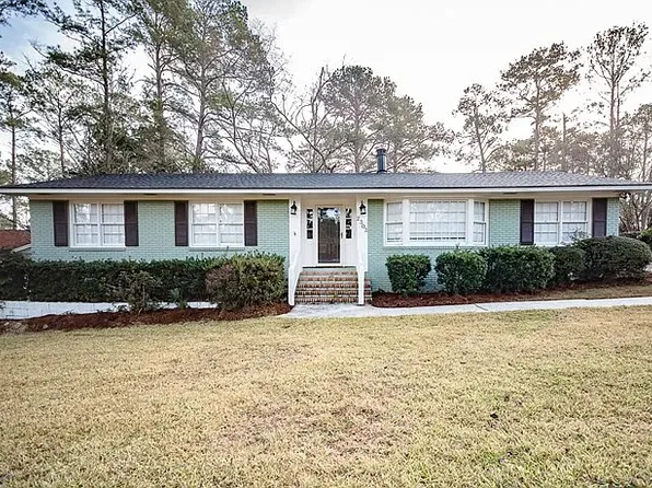 2303 Pinecliff Dr, Valdosta, GA 31602