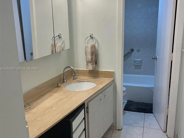 300 Bayview Dr #1410 — Photo 16