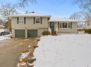 8512 Everett St, Raytown, MO 64138
