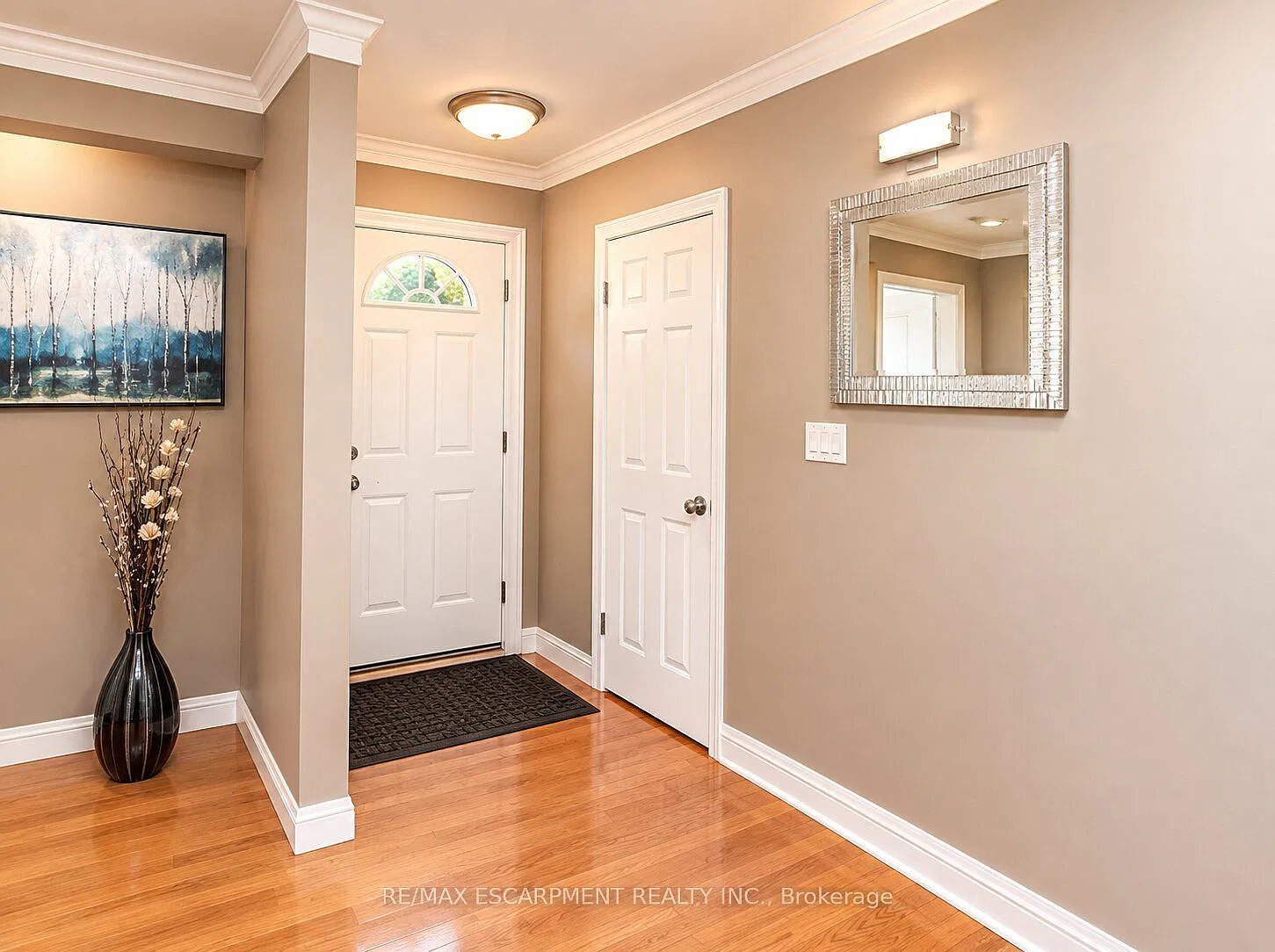 4 bed, $2,950 — Photo 3