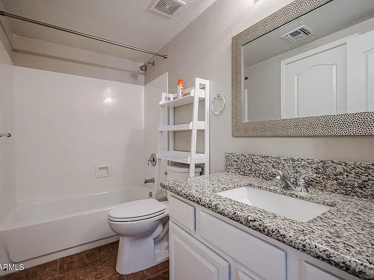 6506 W Molly Ln — Photo 16