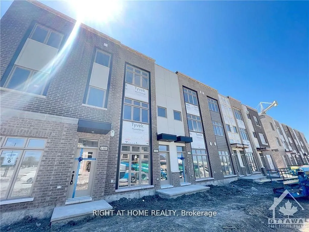 2 bed, $2,600 — Photo 2