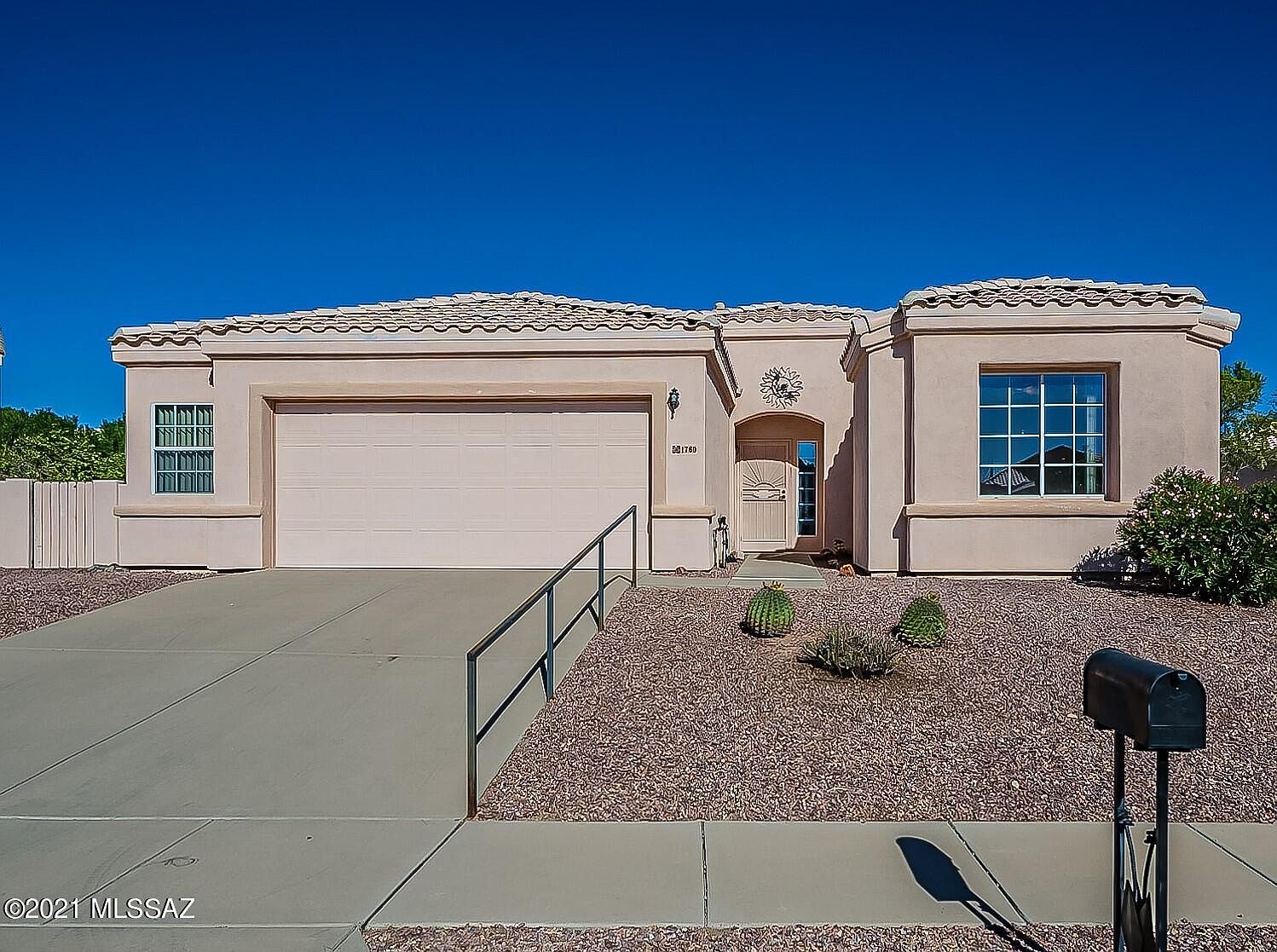 1760 N Rio Trinidad, Green Valley, AZ 85614 Zillow