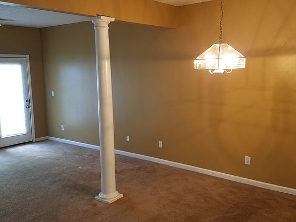 3rd image of 109 Heritage Creek Way