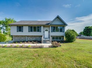122 Mustang Valley Ln, Elizabethton, TN 37643