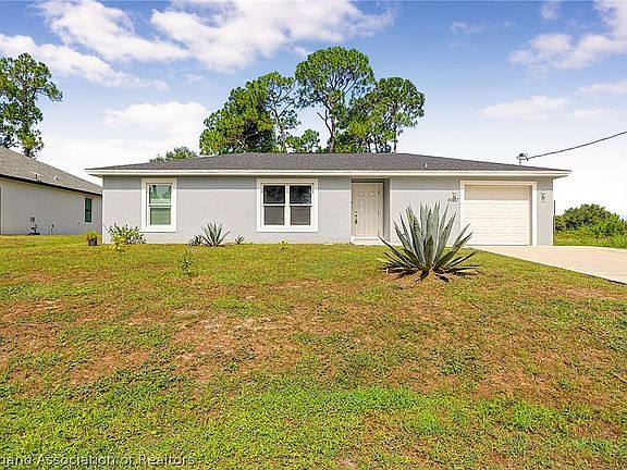2nd image of 6507 Forest Cir
