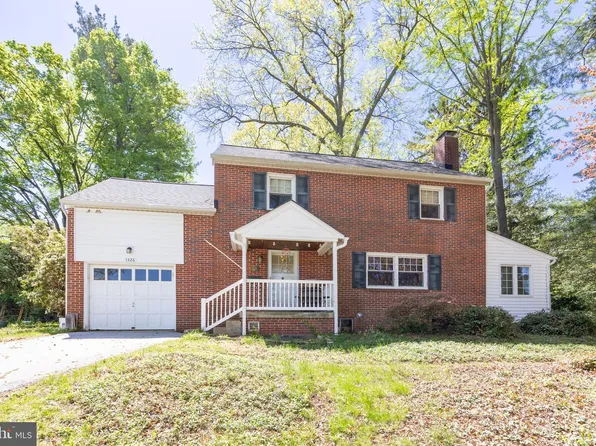 1326 Walnut St, Coatesville, PA 19320