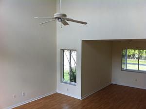 4th image of 6833 Barnwell Dr
