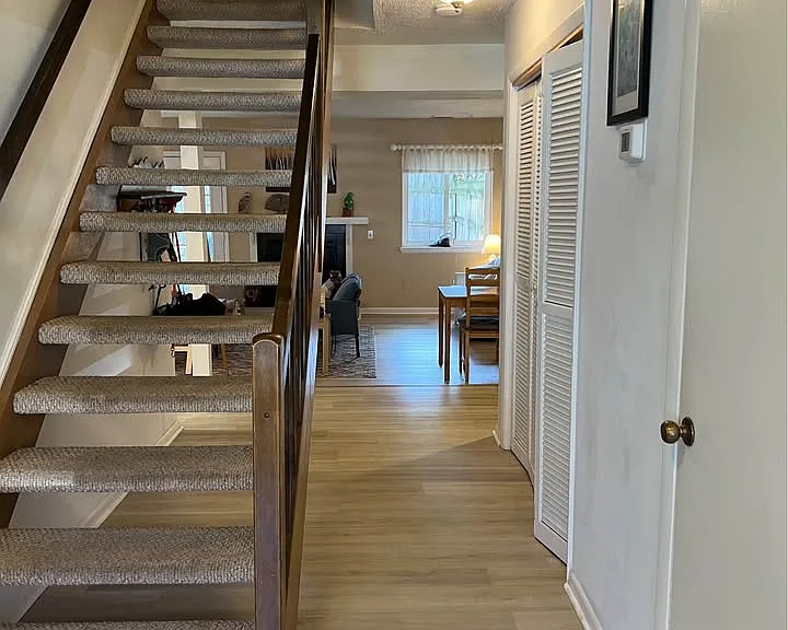 4062 Lake Ridge Cir — Photo 2