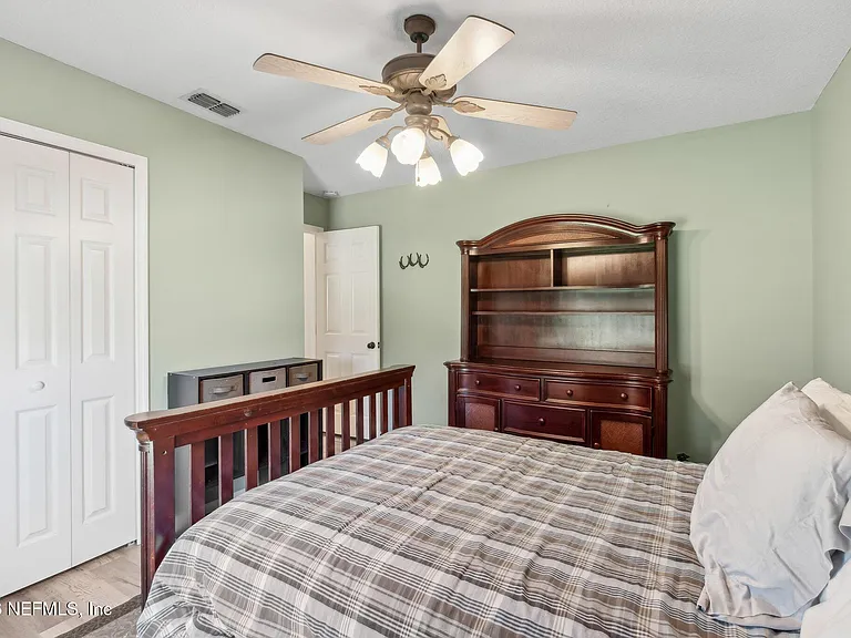 2683 Henley Rd — Photo 24