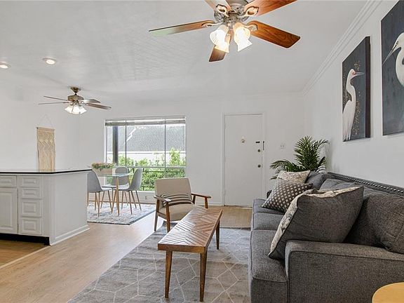 4th image of 801 Henry Clay Ave APT 203