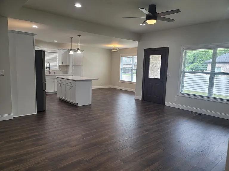 3611 Sand Dr — Photo 35