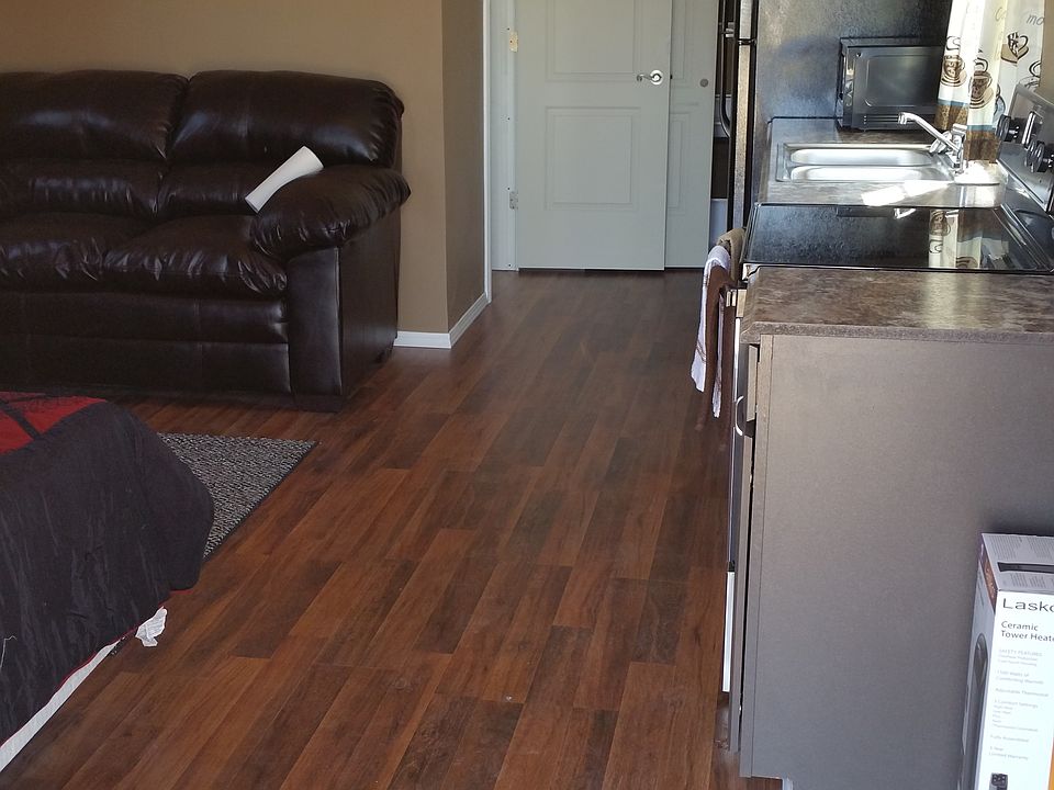 1st image of 6077 W Papaw