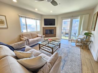 3005 Grand Canal APT 5, Venice, CA 90291