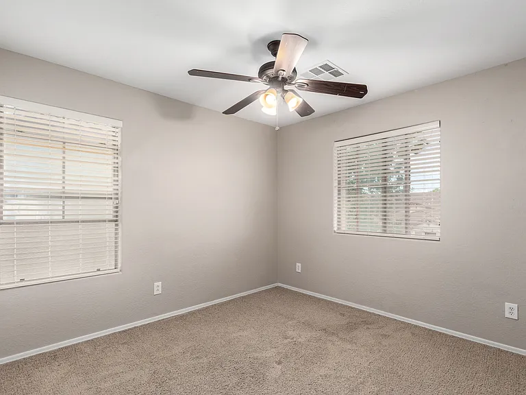 4509 E Loma Vista St — Photo 19