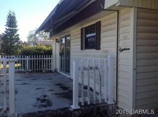 18 Cherrywood Ct, South Daytona, FL 32119