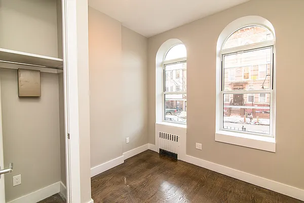 Rented by Nooklyn NYC LLC | media 16