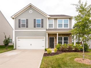 2714 Impatien Dr, Charlotte, NC 28215