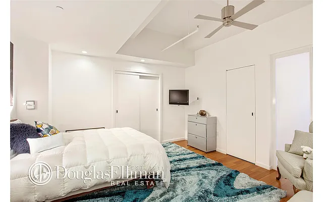 Sold by Douglas Elliman | media 4