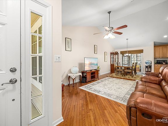 3rd image of 53 Tall Grass Ct