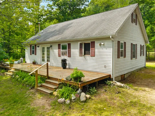 1922 Fish Lab Rd, Lewiston, MI 49756