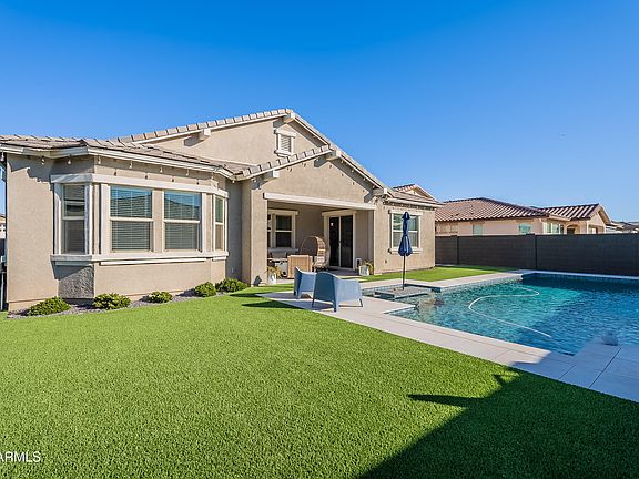 3rd image of 21097 E SPARROW Drive