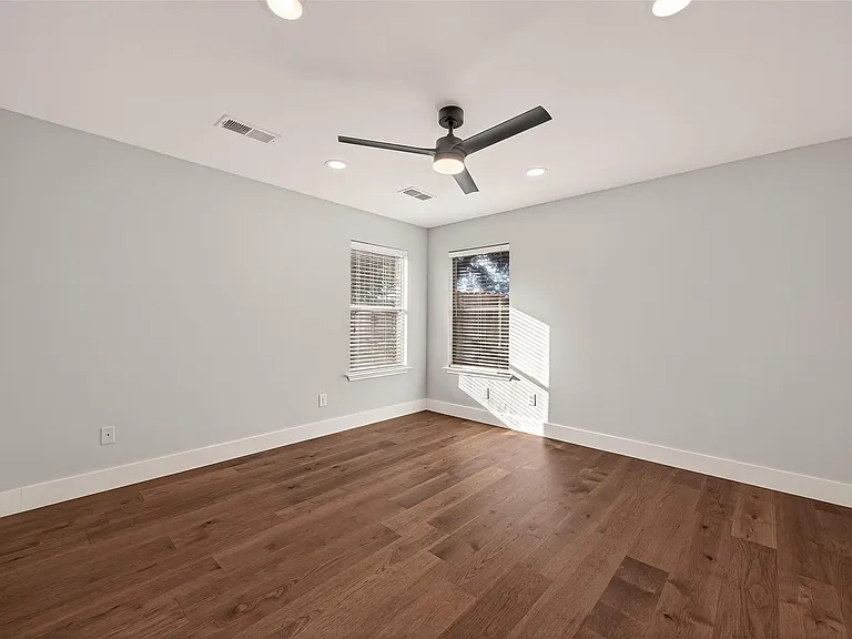 7231 River Pines Dr — Photo 26