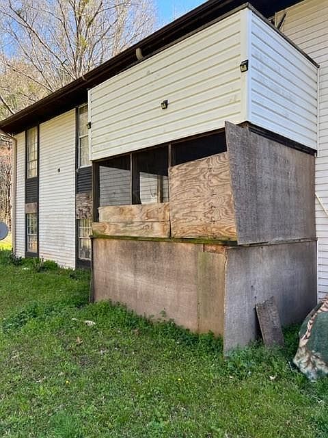 1st image of 6705 Baynes Hill Dr