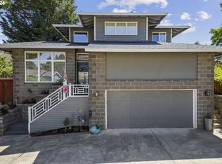 18311 SW Fallatin Loop, Beaverton, OR 97007