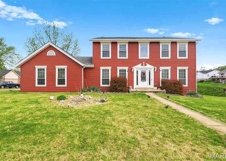 1st image of 950 Haversham Dr