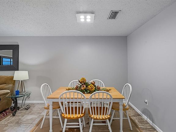 5th image of 2746 SW 14 DRIVE #2746