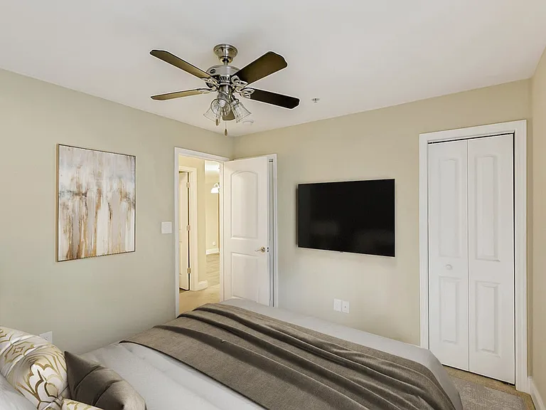 Brandemere Apartment Homes — Photo 23