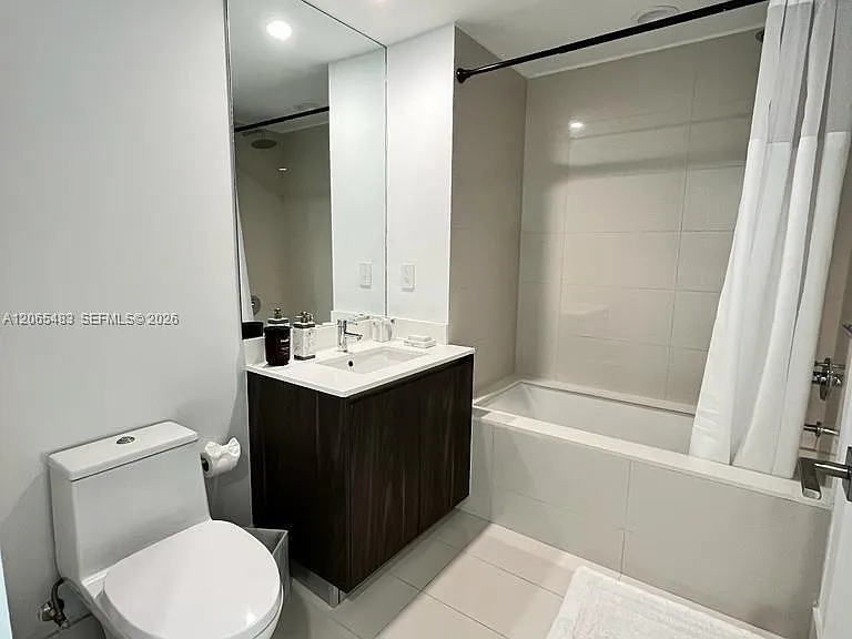 3131 NE 7th Ave #3003 — Photo 24