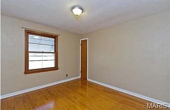 5th image of 9520 Echo Ln
