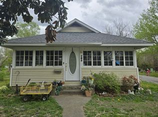 208 W Bryan St, Herrin, IL 62948