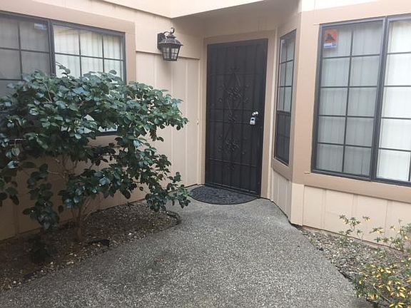 2nd image of 7447 Black Tree Ln