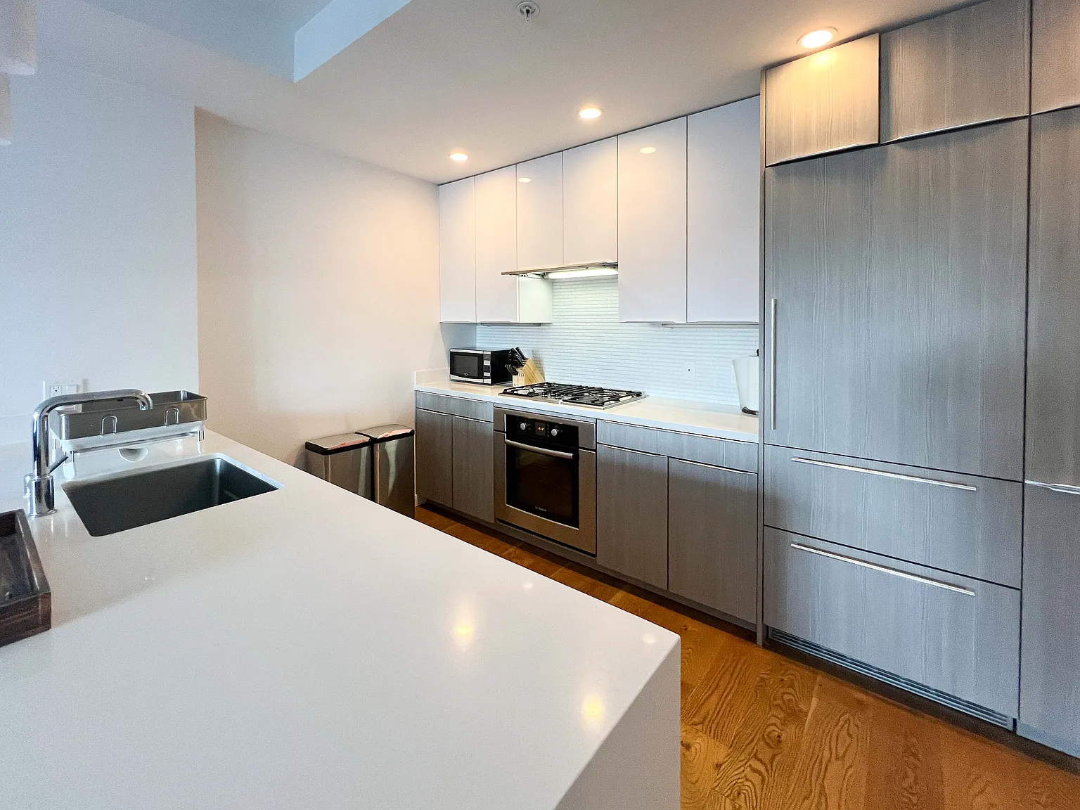 2 bed, 938 sqft, $6,500 — Photo 4