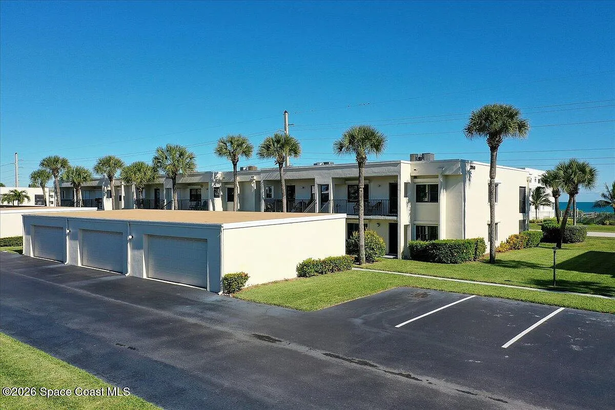 2 bed, 1215 sqft, $2,650 — Photo 1