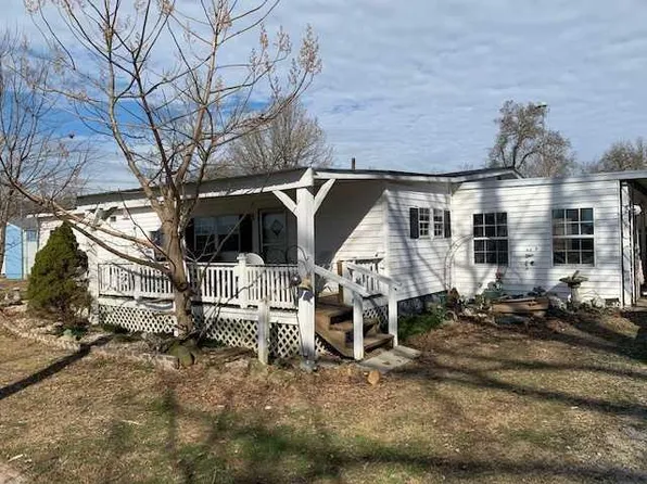 361 Preacher Spry Rd, Bradyville, TN 37026