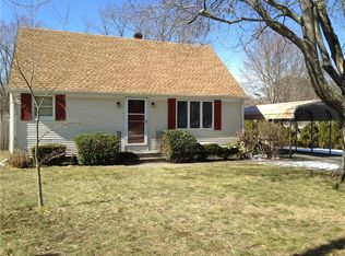 32 Sprague St, Smithfield, RI 02828