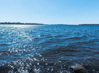 924 Reed St N, Waterville, MN 56096