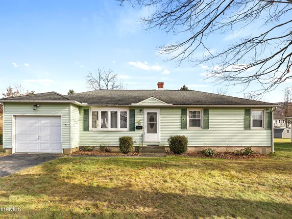 37 Dutchess Ave, Pittsfield, MA 01201