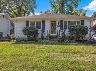 820 Queen Anne Pl, Saint Louis, MO