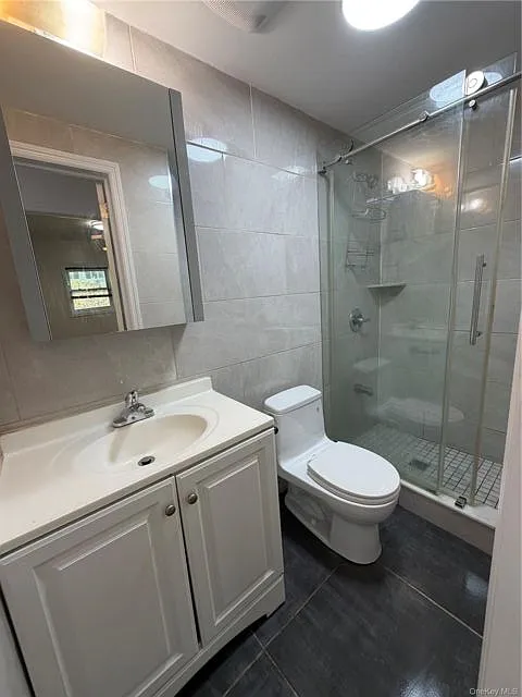 2 bed, 2.0 bath, 2331 sqft, $2,600 — Photo 4