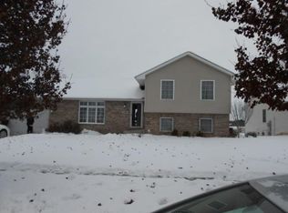 2759 Cameron Pl, Valparaiso, IN 46385